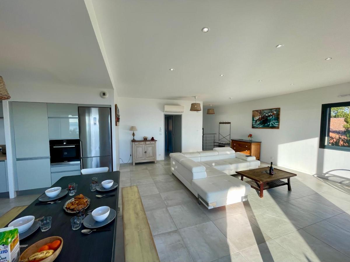 Appartement Luxe Le Levant Hyères Exterior foto