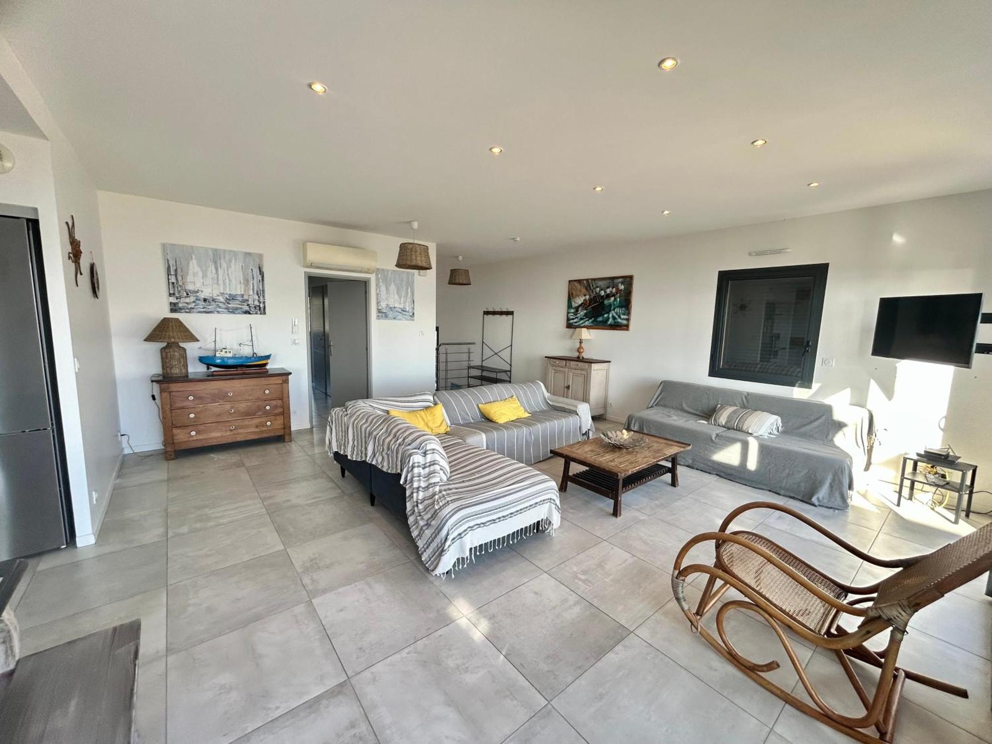 Appartement Luxe Le Levant Hyères Exterior foto