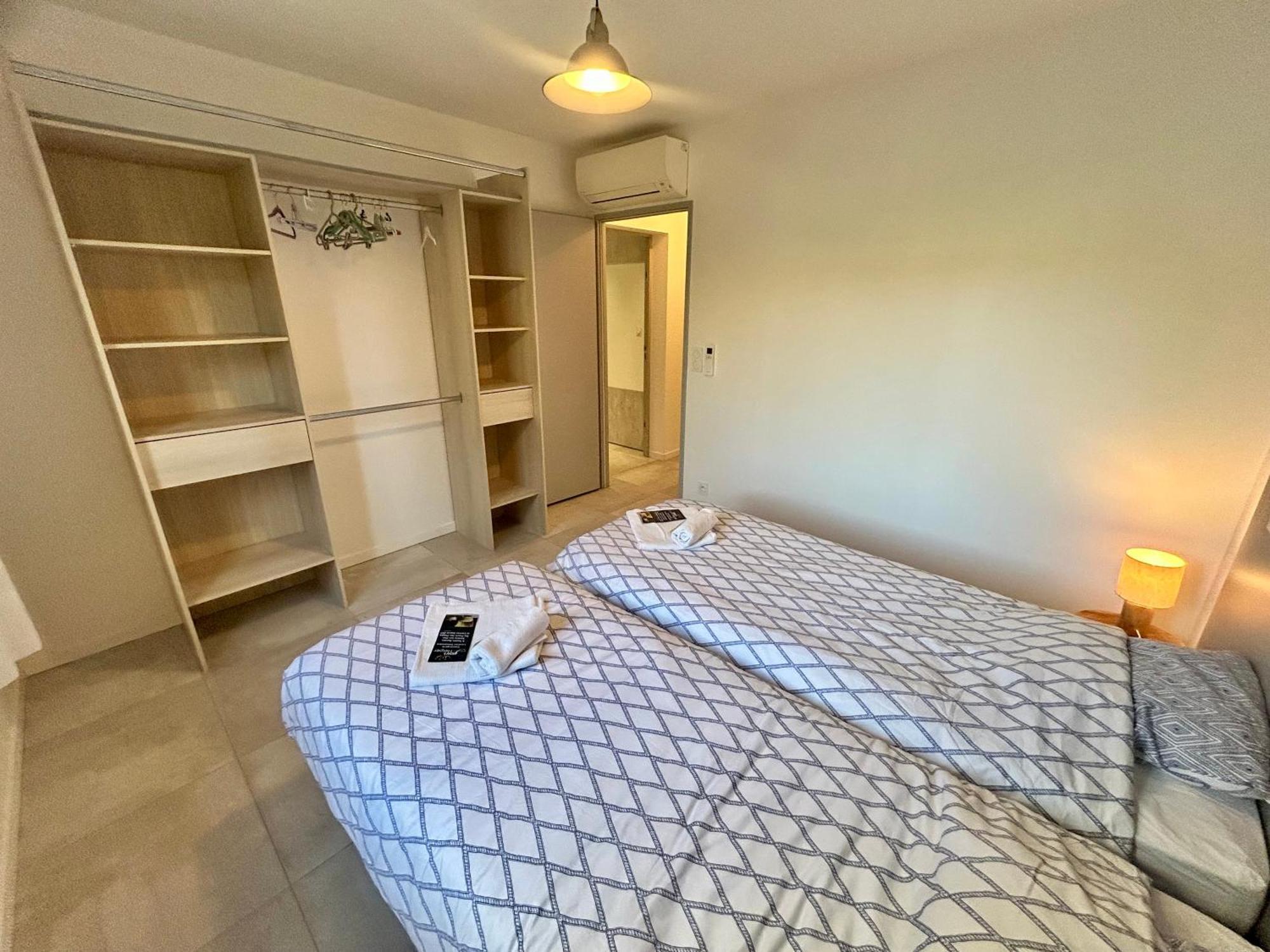 Appartement Luxe Le Levant Hyères Exterior foto
